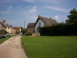Calbourne Village.jpg