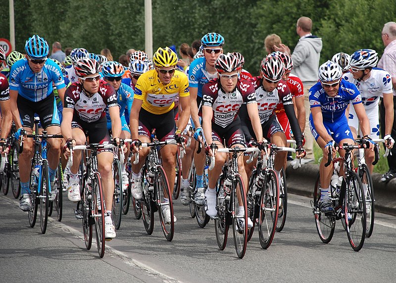 صورة:Cancellara Tour de France 2007 Waregem.jpg