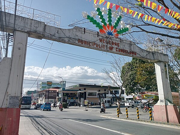 Image: Candelaria Town Proper Welcome Arch, Quezon