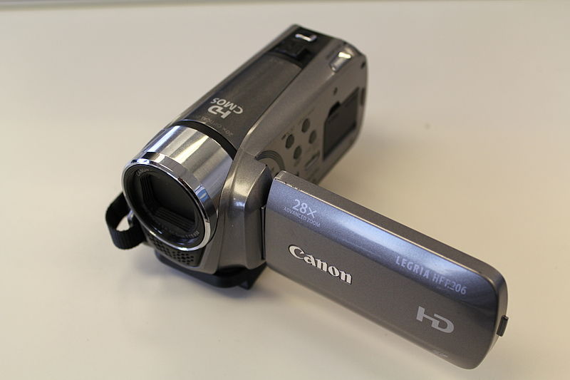 File:Canon Legria HFR206 HD.JPG