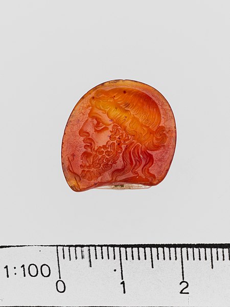 File:Carnelian ring stone MET DP141740.jpg