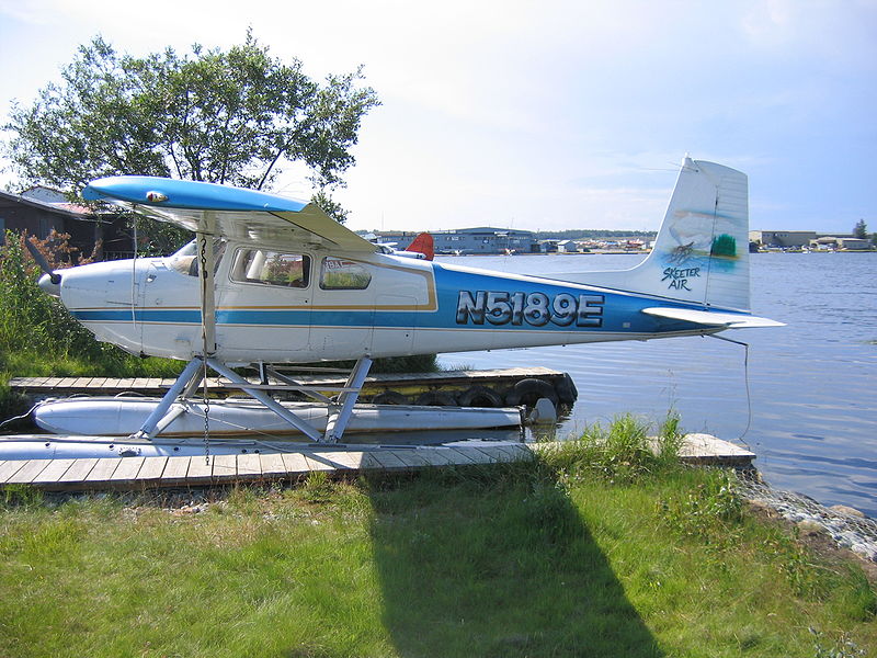 File:Cessna-180B-N5189E.JPG