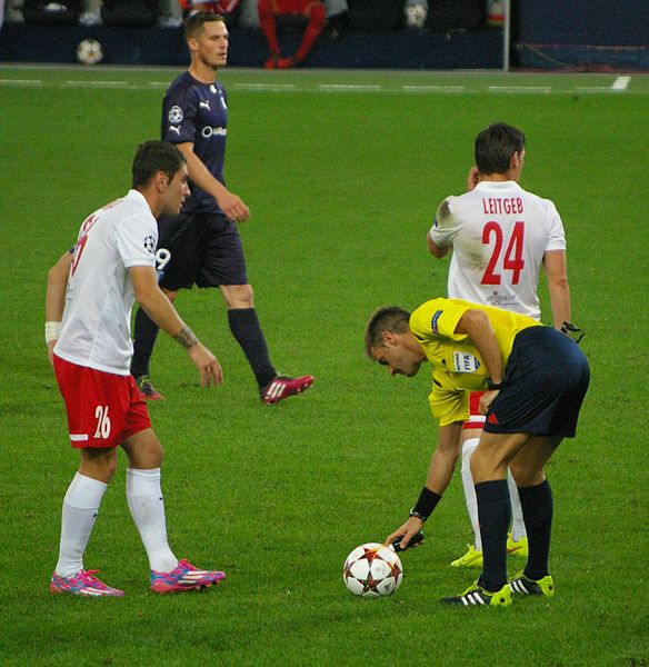 File:Championsleague Qualifikation Play off FC Salzburg vs. Malmö FF 11.JPG