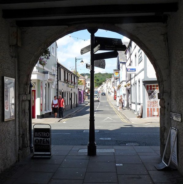 File:Church Street, Beaumaris - geograph.org.uk - 1456803.jpg