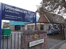 La kolegio de D'Overbroeck, Leckford Road, Oxford.JPG