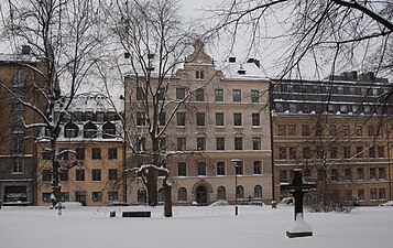 Döbelnsgatan 5 (1895-1896), byggherre N Lundberg, byggmästare J C Svensson.