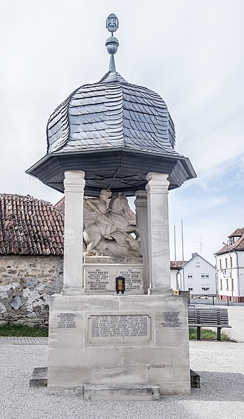 File:D-6-78-124-17 Kriegerdenkmal.jpg