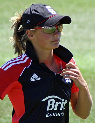 <span class="mw-page-title-main">Danni Wyatt</span> English cricketer