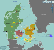 Carte en couleur du Danemark montrant une longue péninsule entre deux mers, de couleur verte, bordée au sud par l'Allemagne