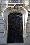 Door, 14 place Adolphe Chérioux, Paris 25 February 2017.jpg