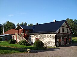 Byggnad från Dormsjö bruk, numera Annaskolan.