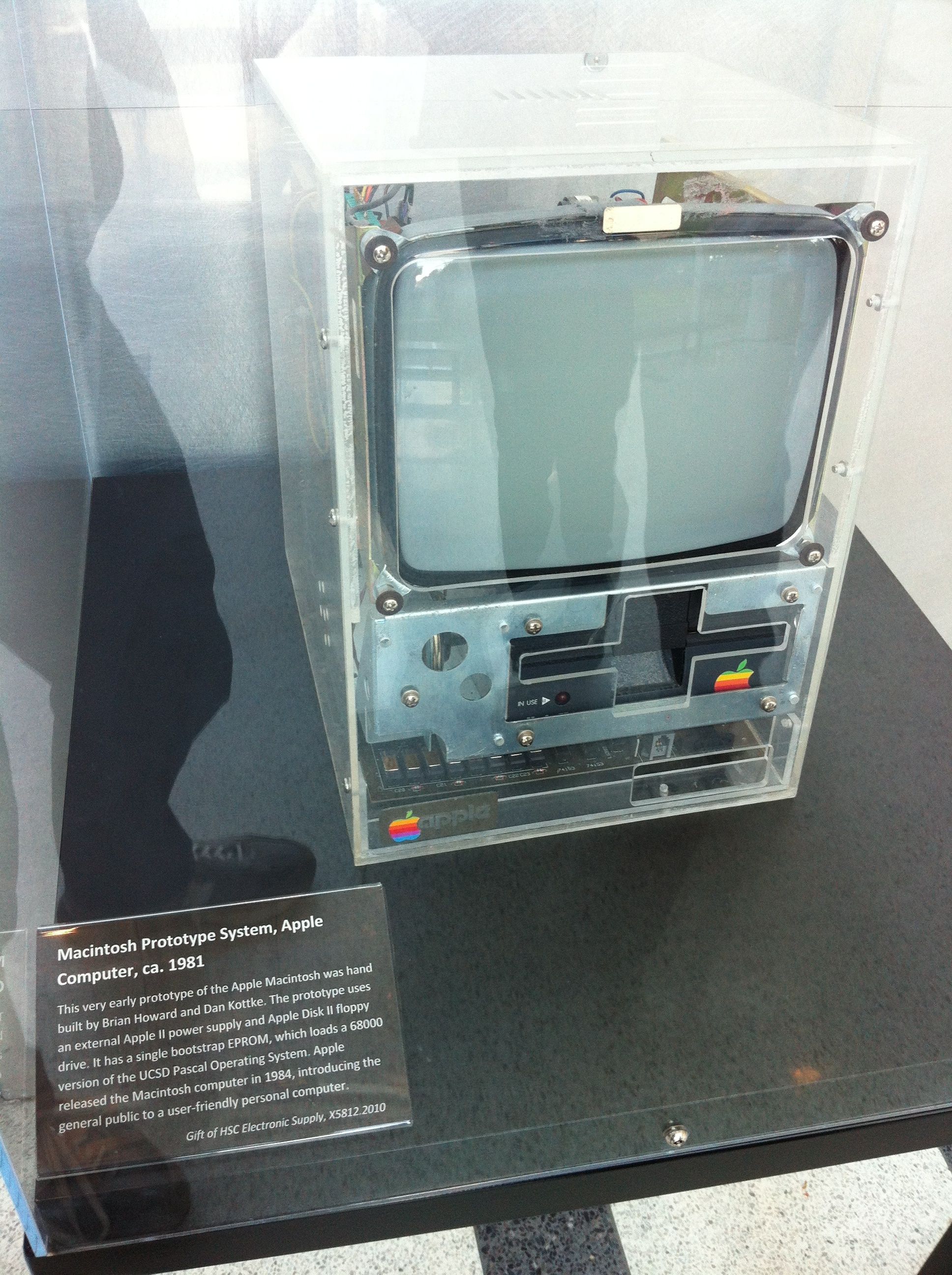 Sary Early Macintosh Prototype Computer History Museum Mountain View California 13 04 11 23 45 Jpg Wikipedia