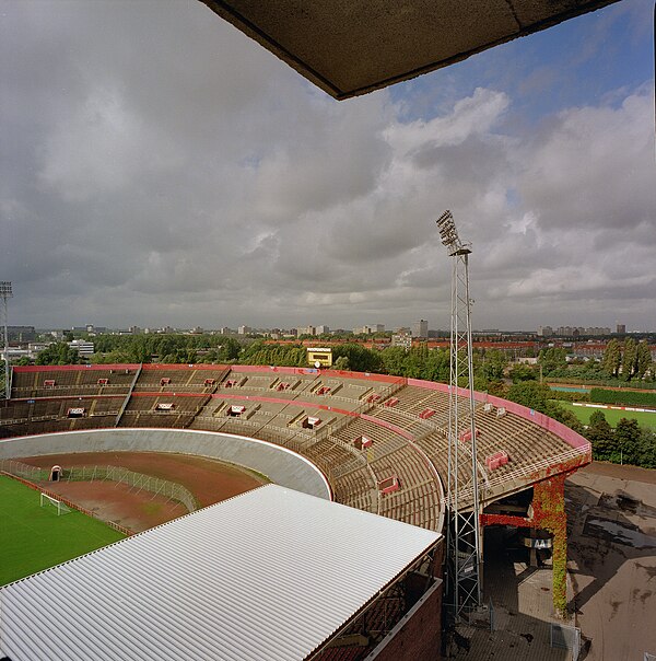 The Admirals' first home ground was the Olympic Stadium (1995 image), built for the Summer Olympic Games of 1928. World Bowl '95–between Amsterdam Adm