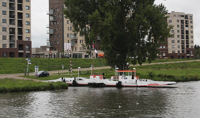 File:Ferry in Cuijk Netherland.jpg