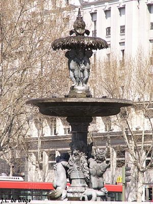 Fuente de la Alcachofa - Carlos V.jpg