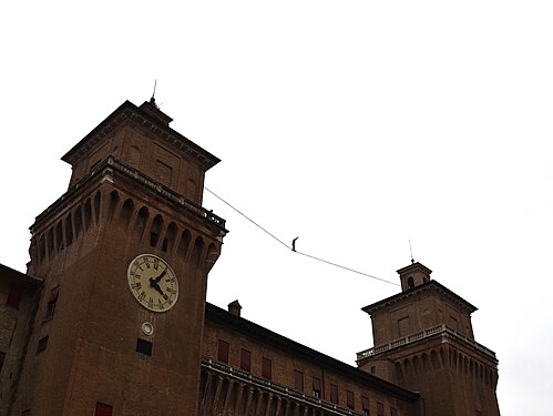 Tightrope walking, Ferrara, Este castle, Italy