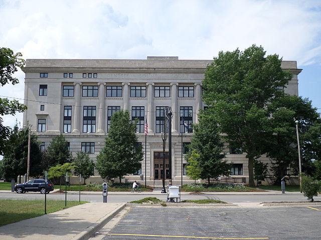 Genesee County Courthouse in Flint