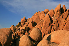 Image 52Weathered rocks at Joshua Tree National Park, by Mila Zinkova (from Wikipedia:Featured pictures/Sciences/Geology)