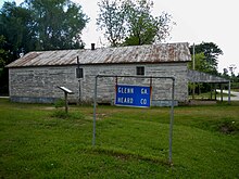 An old general store still stands at the crossroads of Glenn Road and Liberty Hill Road in Glenn. Glenn, Georgia (Heard County).JPG