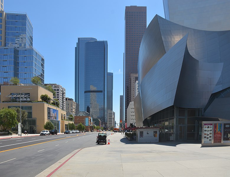 File:Grand Avenue from Walt Disney Concert Hall (Los Angeles) in July 2022.JPG