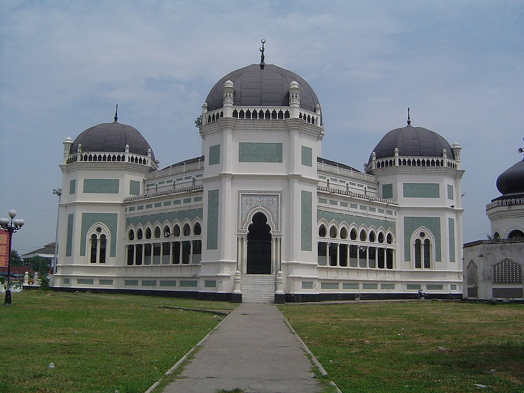 Great mosque in Medan.JPG