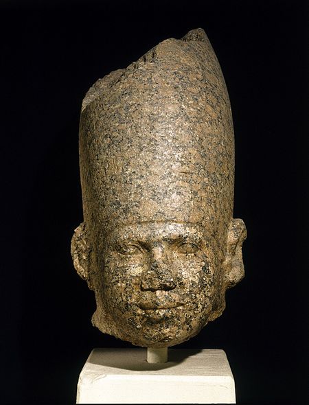 Tập_tin:Head_of_a_King,_ca._2650-2600_B.C.E..jpg