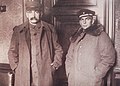 Heinrich Laufenberg (links) im Hamburg Rathaus 1918.JPG