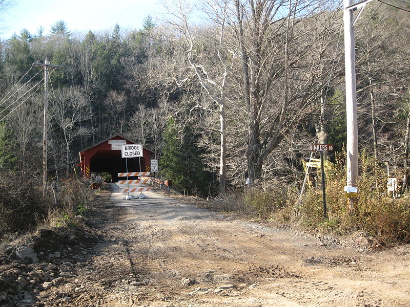 File:Hillsgrove Covered Bridge restoration 17.jpg