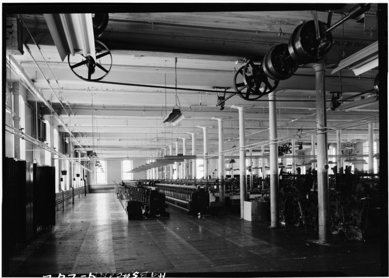 File:Historic American Buildings Survey Cervin Robinson, Photographer June 1958 INTERIOR TYPICAL OF FIRST, SECOND, AND THIRD FLOORS SHOWING HEAVY TIMBER MILL CONSTRUCTION - Ponemah HABS CONN,6-TAFT,2-6.tif