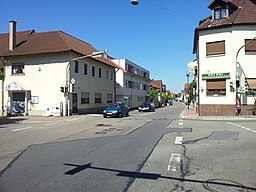 Hockenheim, Kreuzung Kaiserstr.-Untere Hauptstr.-Schwetzinger Str - geo.hlipp.de - 40018