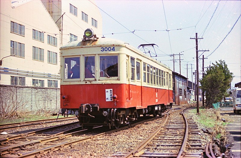 File:Hokuriku Railroad Komatsu Line-02.jpg