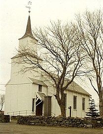 Hustad kirke.jpg