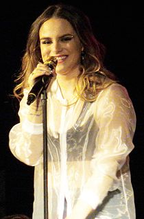 <span class="mw-page-title-main">JoJo (singer)</span> American singer and actress