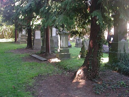 Judenfriedhof DN 12.09.04 04a