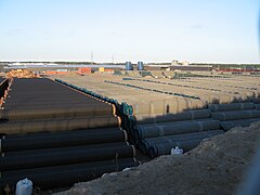 Tuyaux du gazoduc Nord Stream 1 stockés à Kotka dans la zone portuaire de Mussalo.