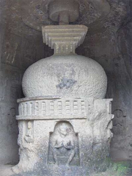 Fail:Kanheri-stupa1.jpg