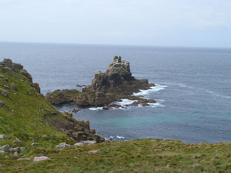 File:Lands End 1 6 11 (5800779102).jpg