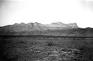 Cara oeste de la sierra de Guadalupe (Lang, 1935)[4]​