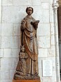 Larchant (77), basilique Saint-Mathurin, chœur, statue de saint Mathurin.JPG