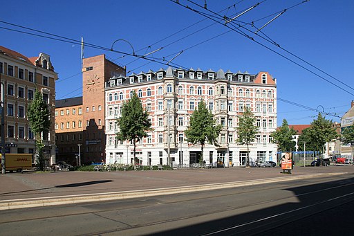 Leipzig - Lindenauer Markt + Marktstraße + Westbad 01 ies