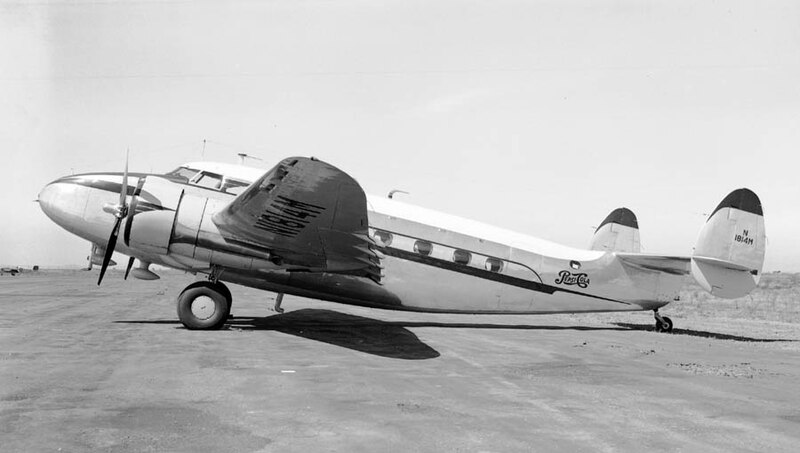 File:Lockheed 18 Pepsi Cola N1814M (5725501898).jpg