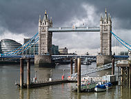 London 2010 Tower Bridge.jpg