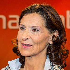 Antonia Rados: Leben, Auszeichnungen, Werke