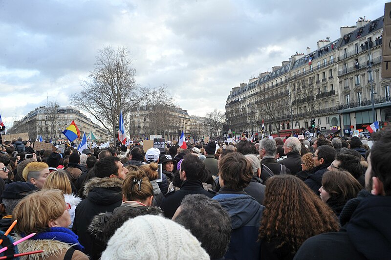 File:Marche hommage Charlie hebdo et aux victimes des attentats de janvier 2015 (36).jpg