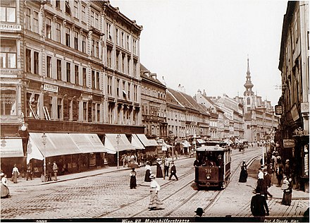 В старой вене. Вена город 19 век. Вена улица Марияхильферштрассе. Вена 1900. Мариахильфер штрассе в Вене.