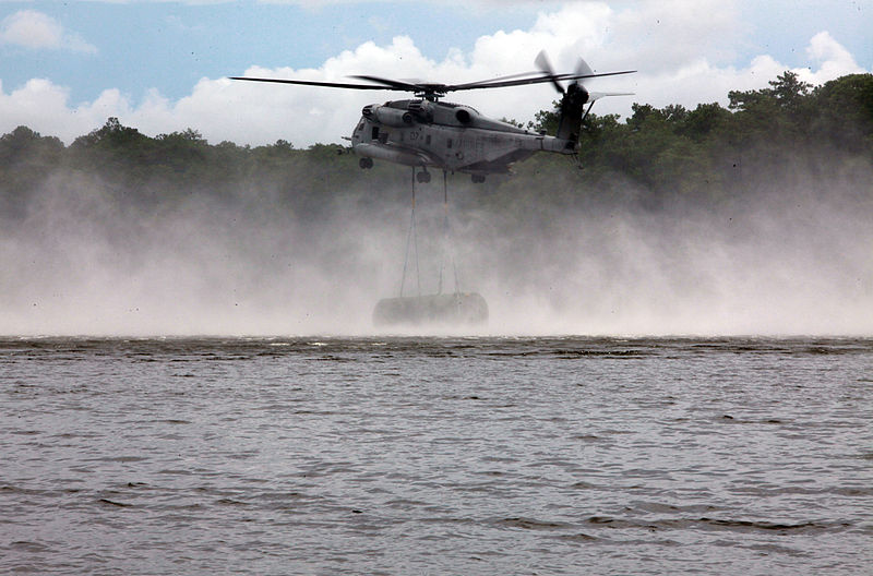 File:Marines take to the water for once-in-a-decade training 120808-M-PT151-126.jpg