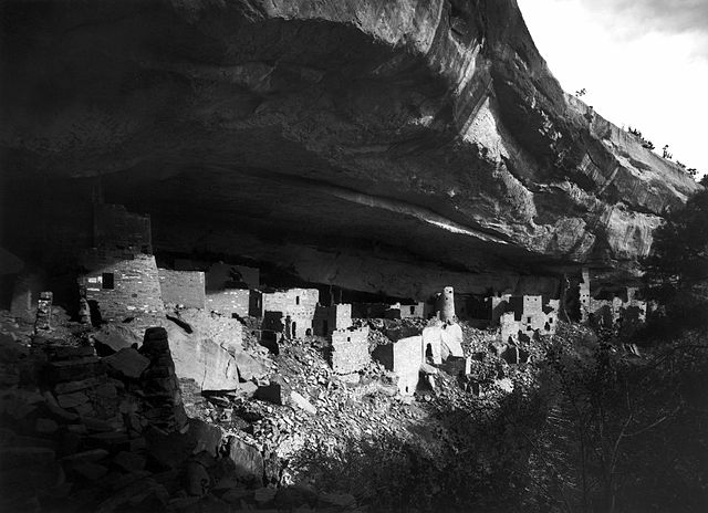 The ruins of the Cliff Palace of Mesa Verde, photographed by Gustaf Nordenskiöld in 1891