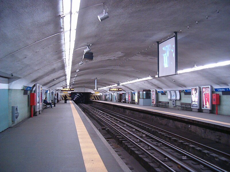 File:MetroSaoSebastiao4.JPG