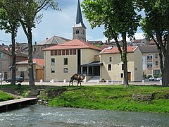 Muzeul Lutieriei și al Arcușurilor Franceze.