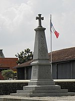 Monument aux morts[20]